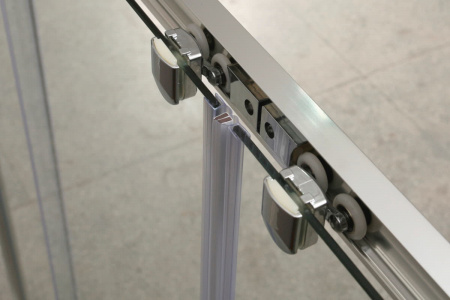 Душевая дверь BelBagno UNIQUE-BF-2-150/180-P-Cr